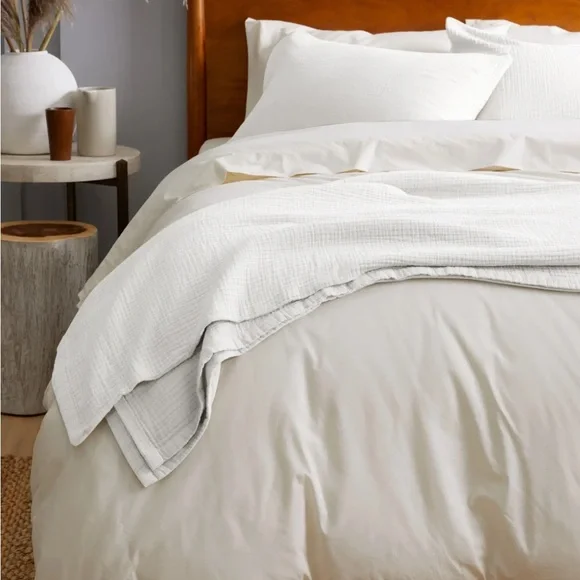 Quince Organic Airy Gauze Blanket - Queen - NWT! - Picture 3 of 6